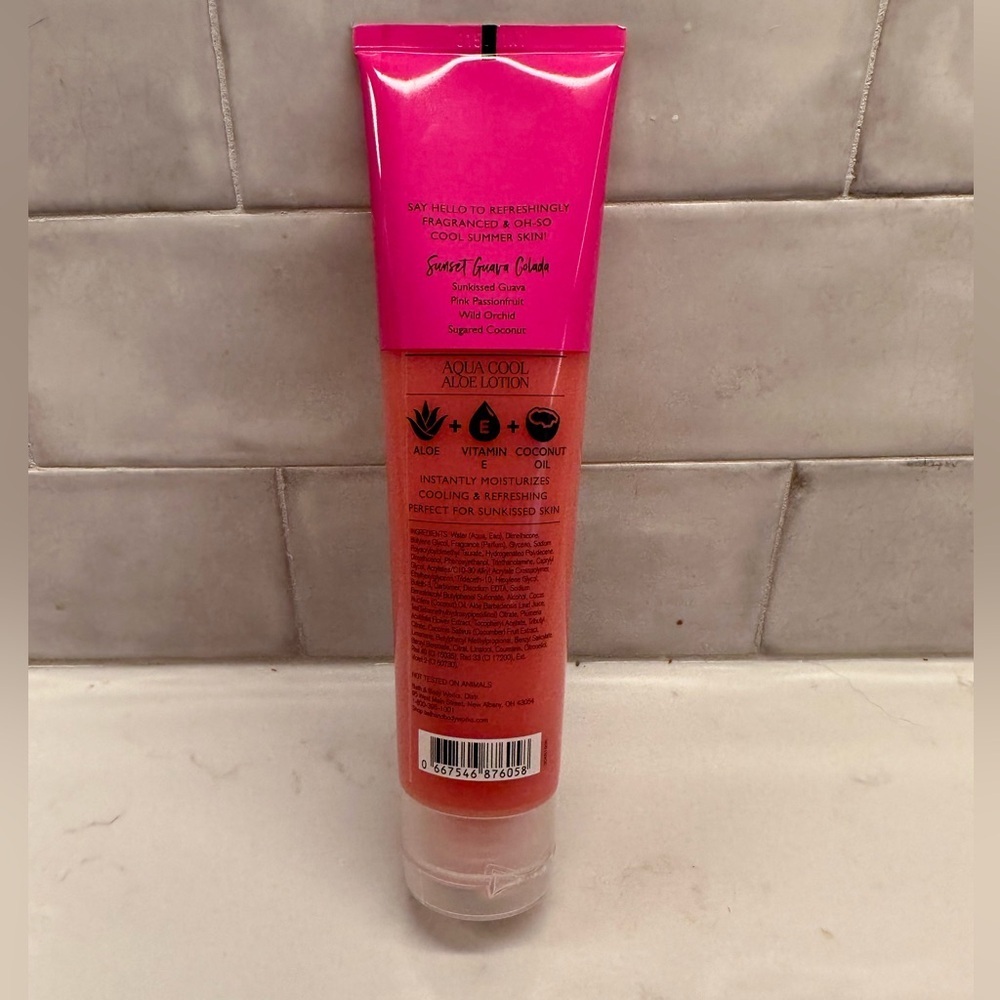 Bath & Body Works Sunset Guava Colada Aqua Cool Aloe Lotion Summer Beach Retired - Picture 3 of 4